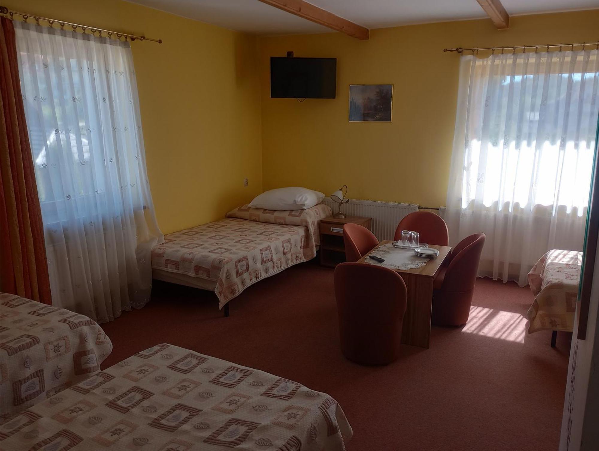 Hotel Goralski Raj Nowy Targ Exterior photo